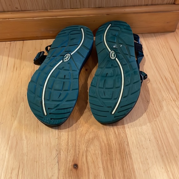 Like new Chacos W 10 - Picture 3 of 4